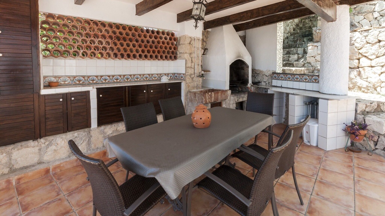 Photo of Outdoor in Ador