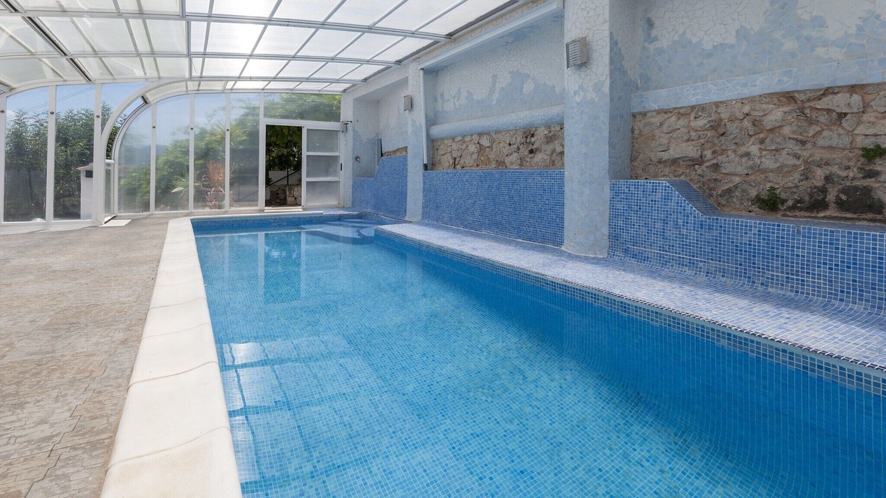 Photo of Outdoor in Ador