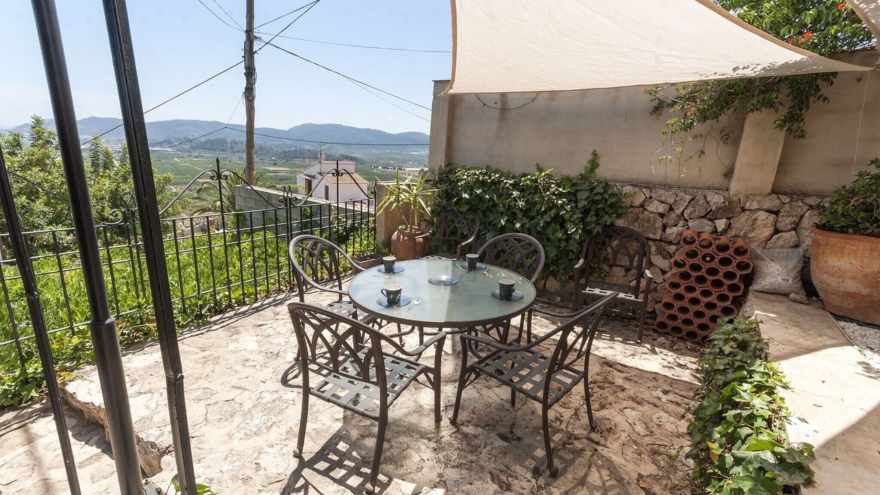 Photo of Outdoor in Ador