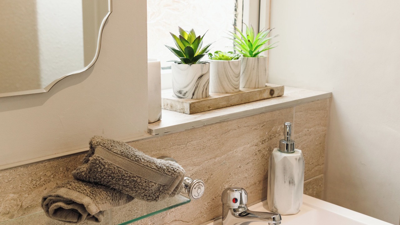 Photo of Bathroom in Llandudno