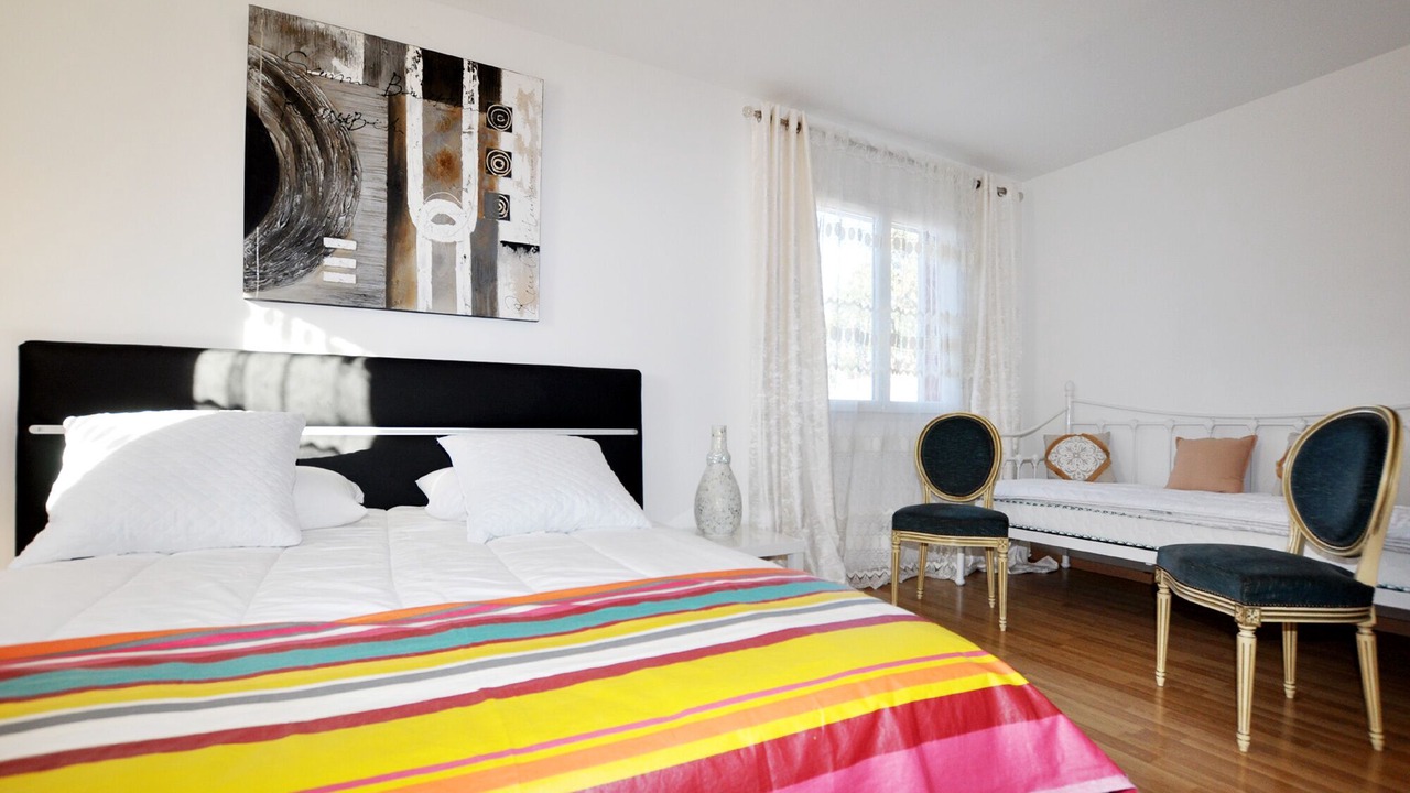 Photo of Bedroom in Pia