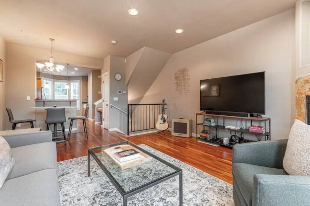 Photo of Livingroom in Beaverton