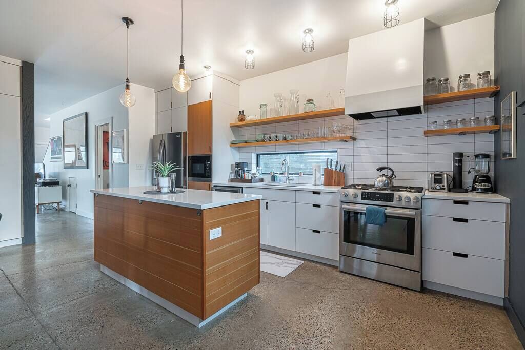 Photo of Others in Vernon