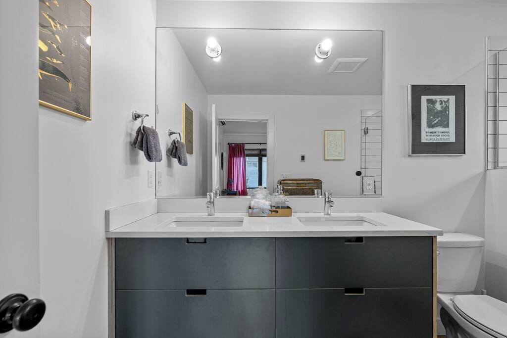 Photo of Others in Vernon