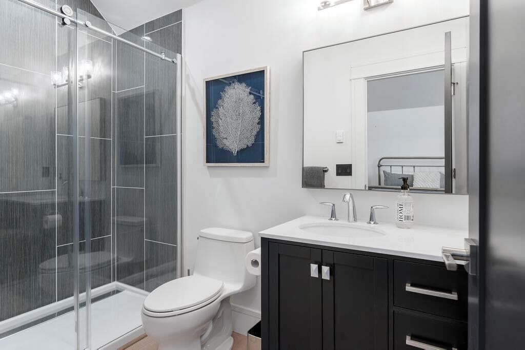 Photo of Bathroom in Bay Harbor
