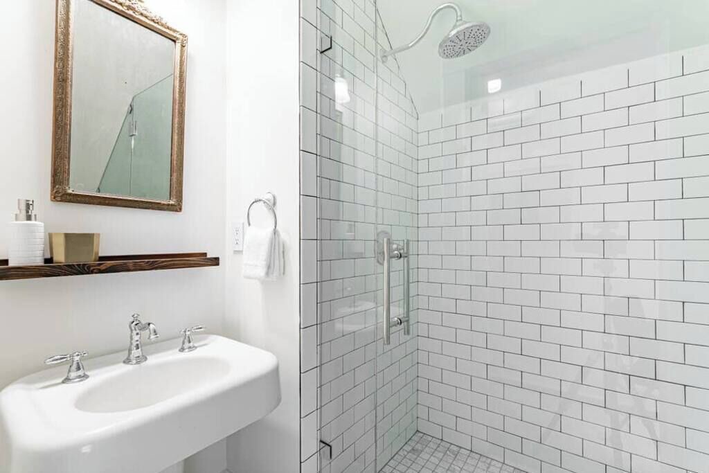 Photo of Bathroom in Nob Hill