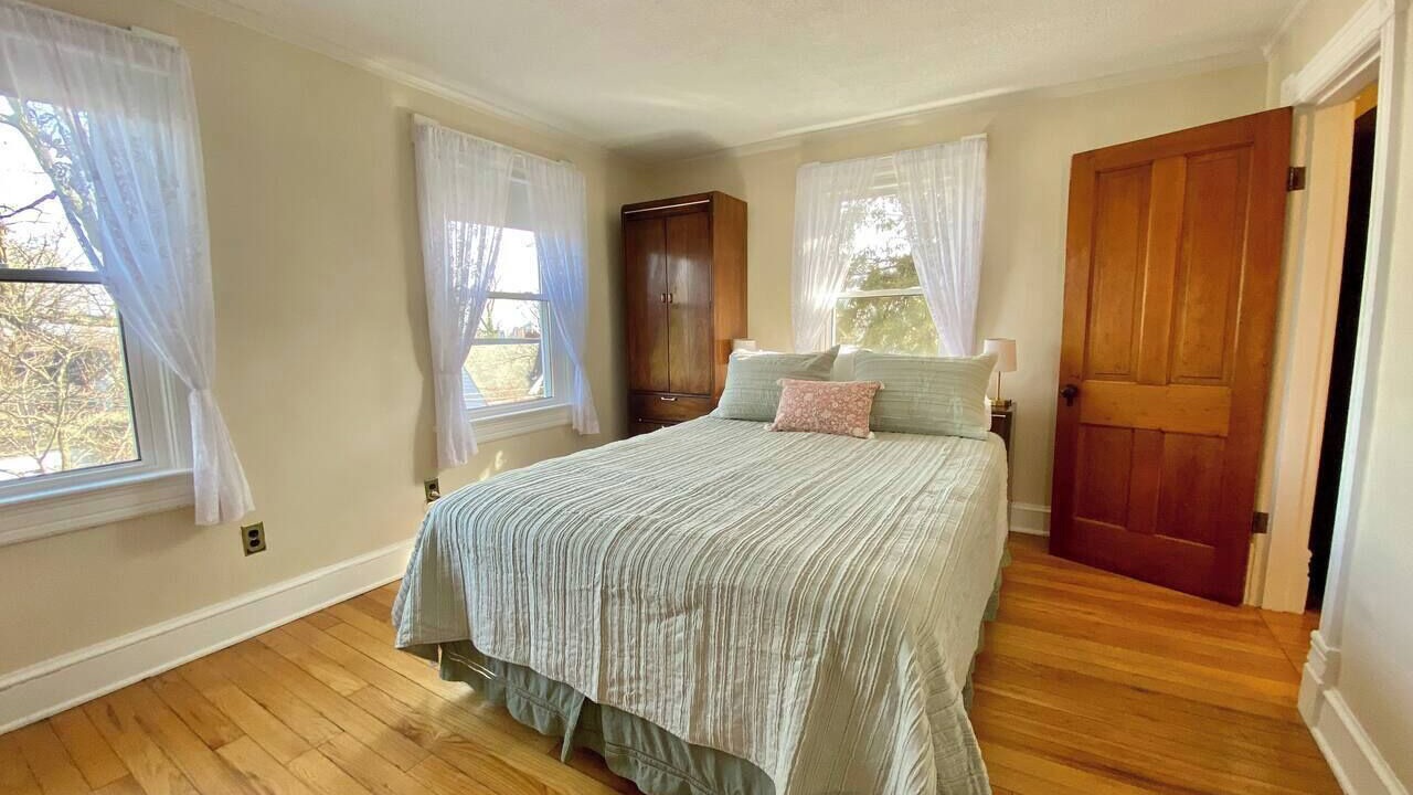 Photo of Bedroom in Cherrydale