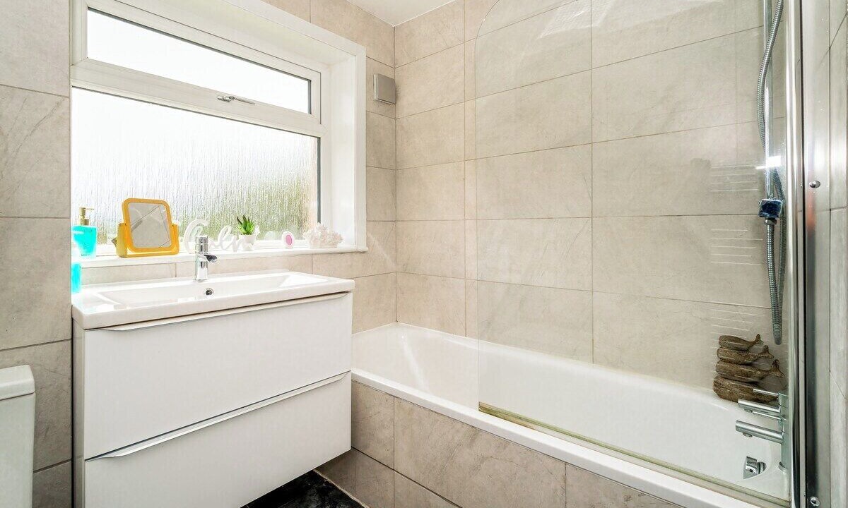 Photo of Bathroom in Greenock