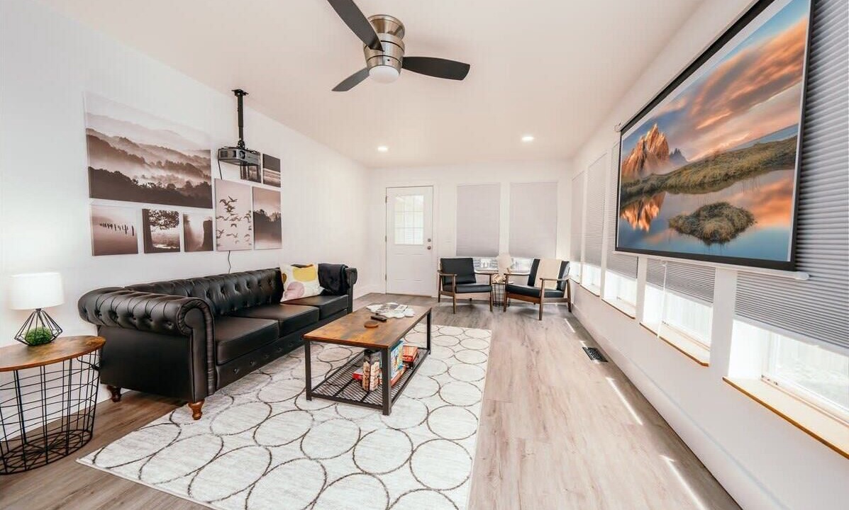 Photo of Livingroom in Bella Vista