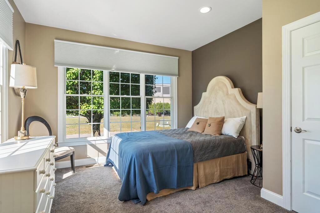 Photo of Bedroom in Bay Harbor