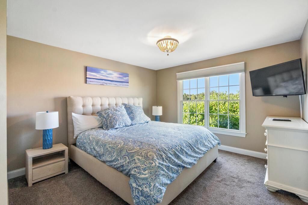 Photo of Bedroom in Bay Harbor