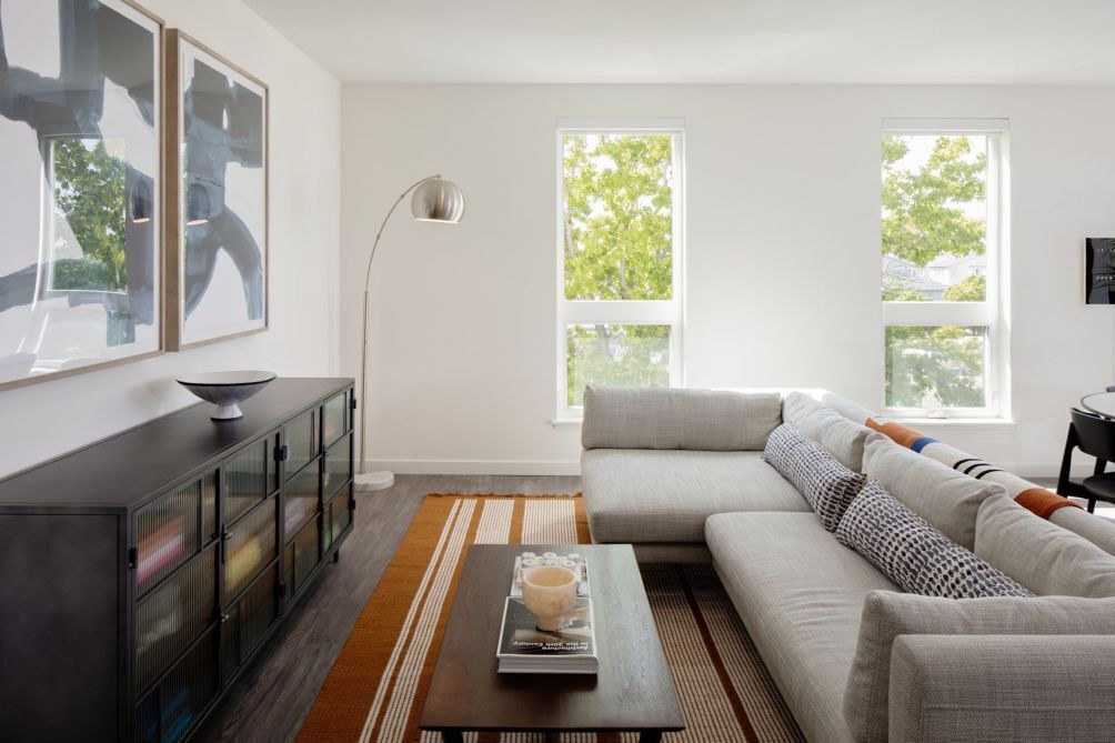 Photo of Livingroom in Alameda