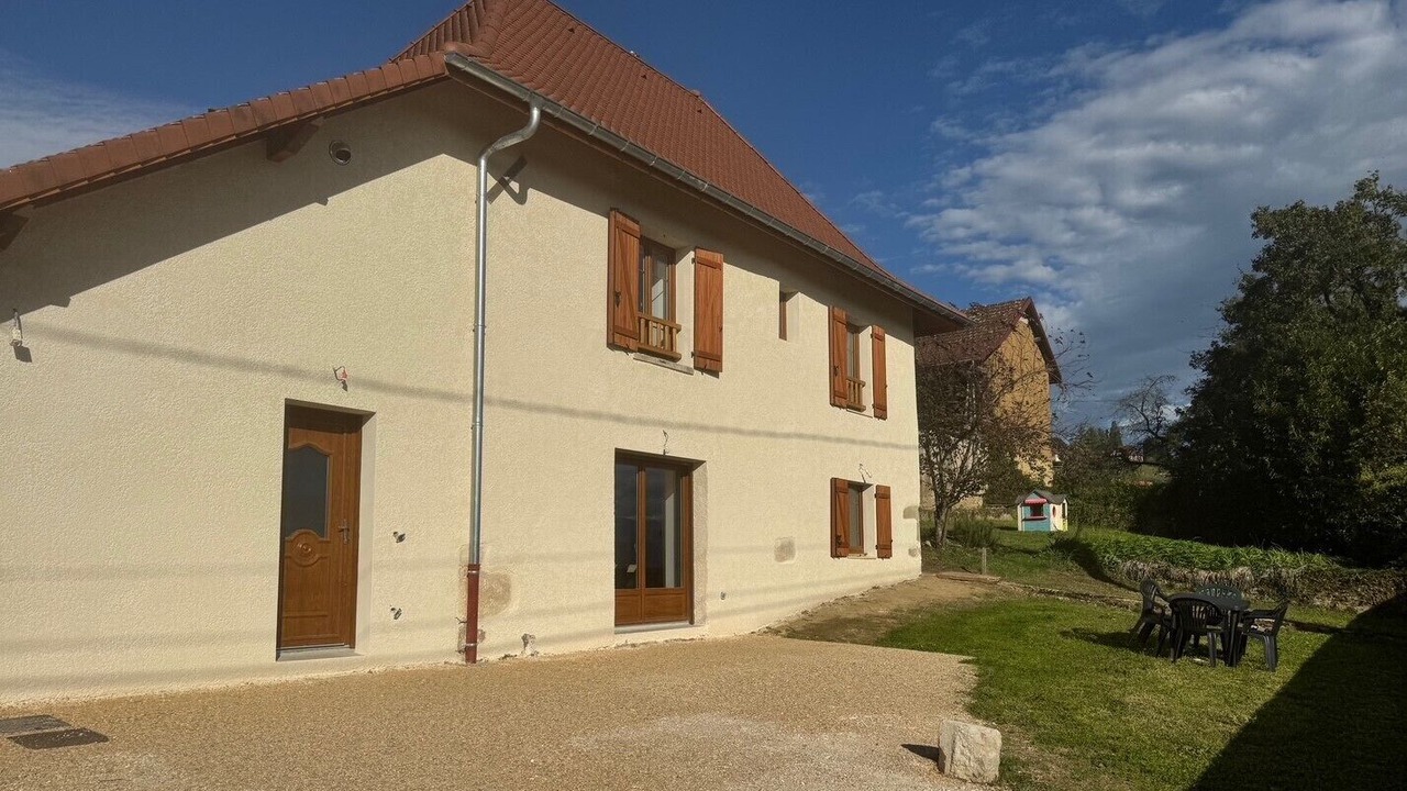 Photo of Outdoor in Saint-Genix-sur-Guiers