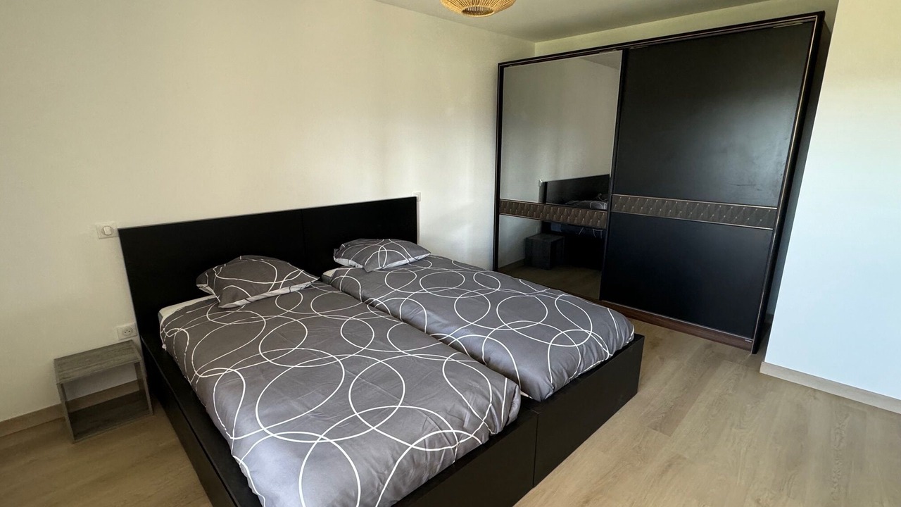 Photo of Bedroom in Saint-Genix-sur-Guiers