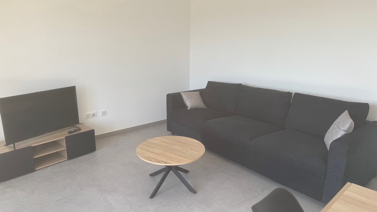 Photo of Livingroom in Saint-Genix-sur-Guiers