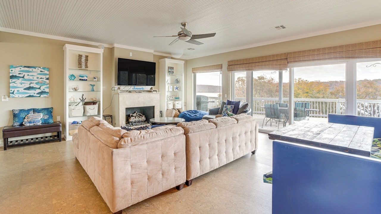 Photo of Livingroom in Texanna