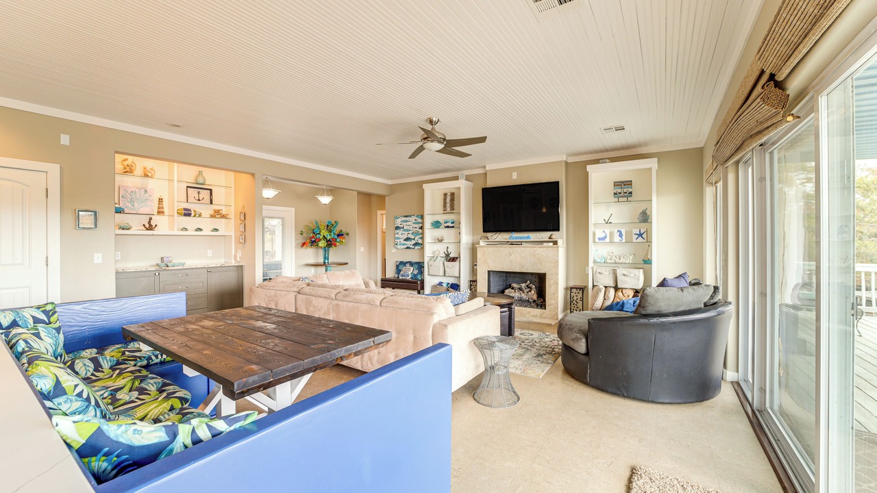Photo of Livingroom in Texanna