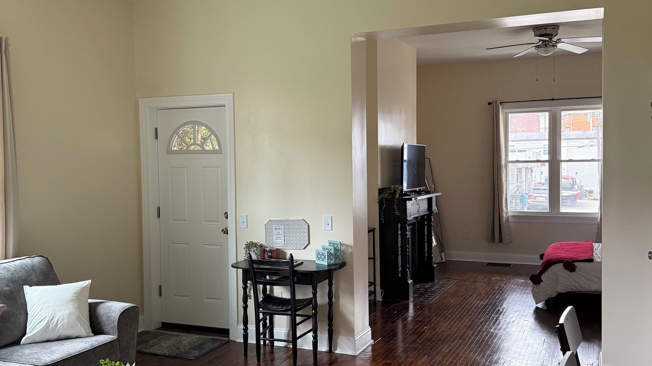 Photo of Livingroom in Ingram