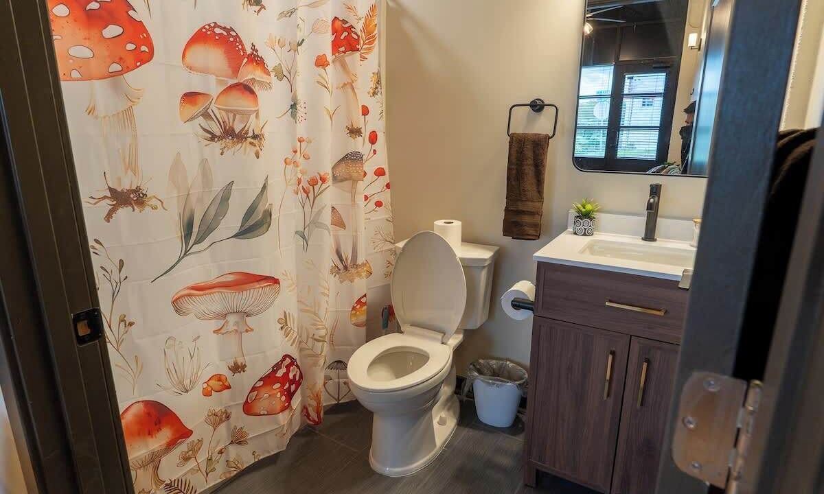 Photo of Bathroom in Martinsville