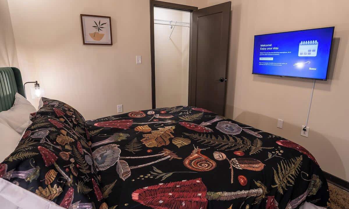 Photo of Bedroom in Martinsville