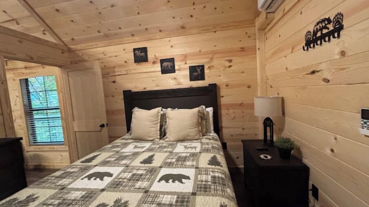 Photo of Bedroom in Cosby