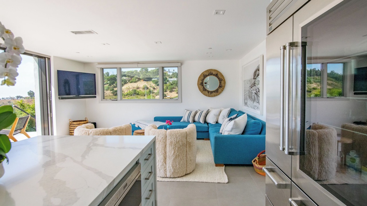 Photo of Livingroom in Malibu