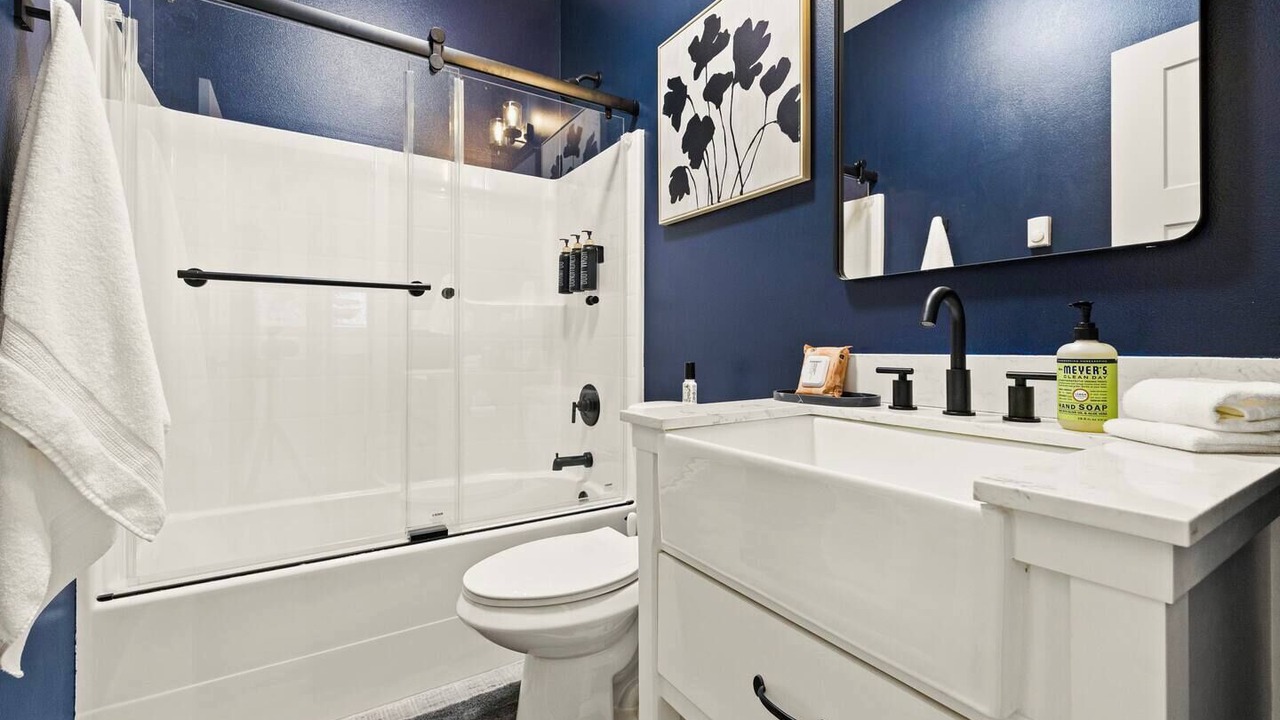 Photo of Bathroom in Ashford