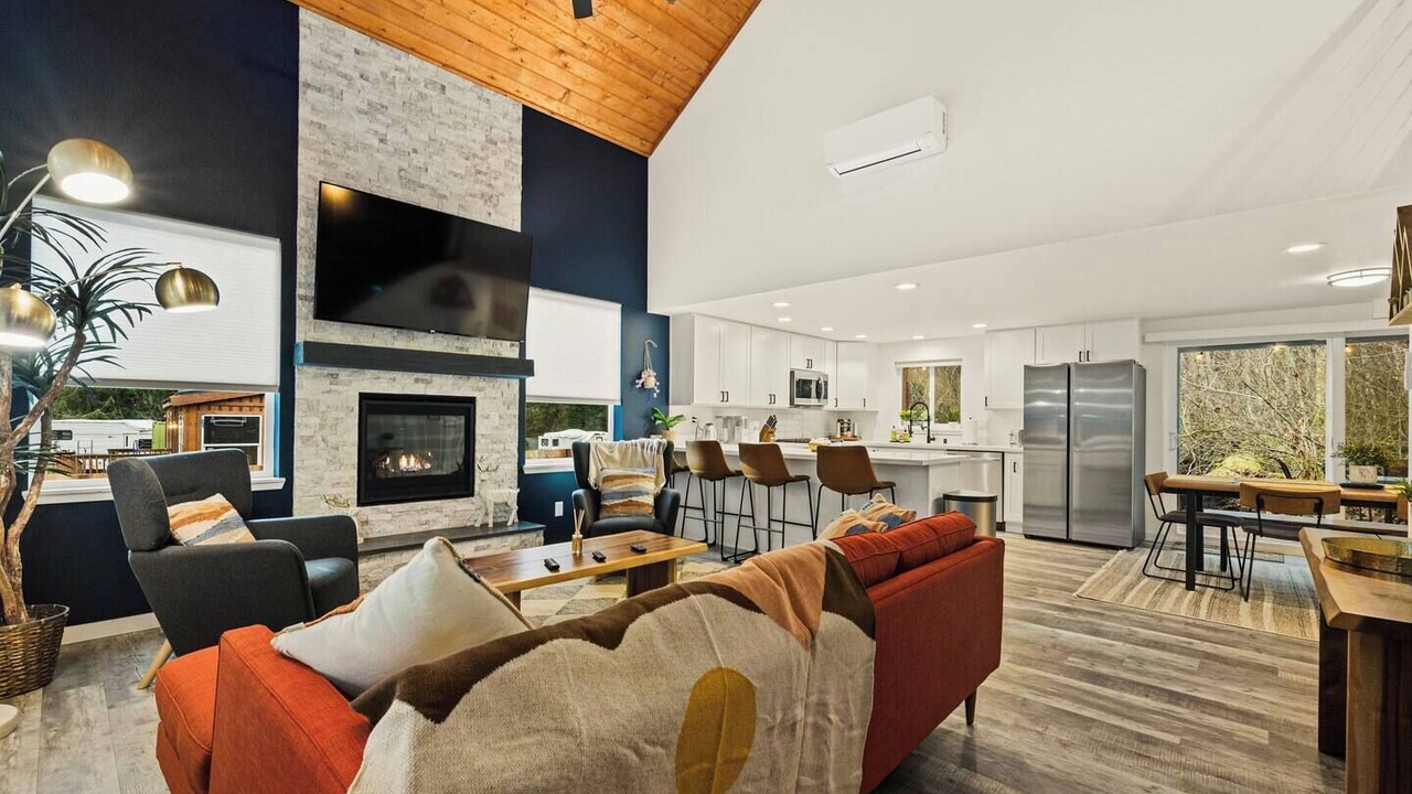 Photo of Livingroom in Ashford