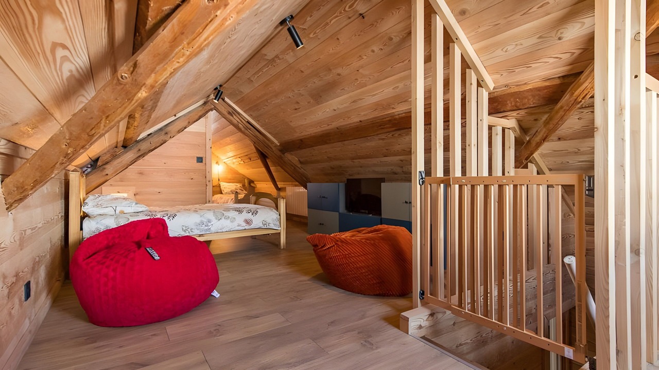 Photo of Bedroom in Albiez-le-Vieux
