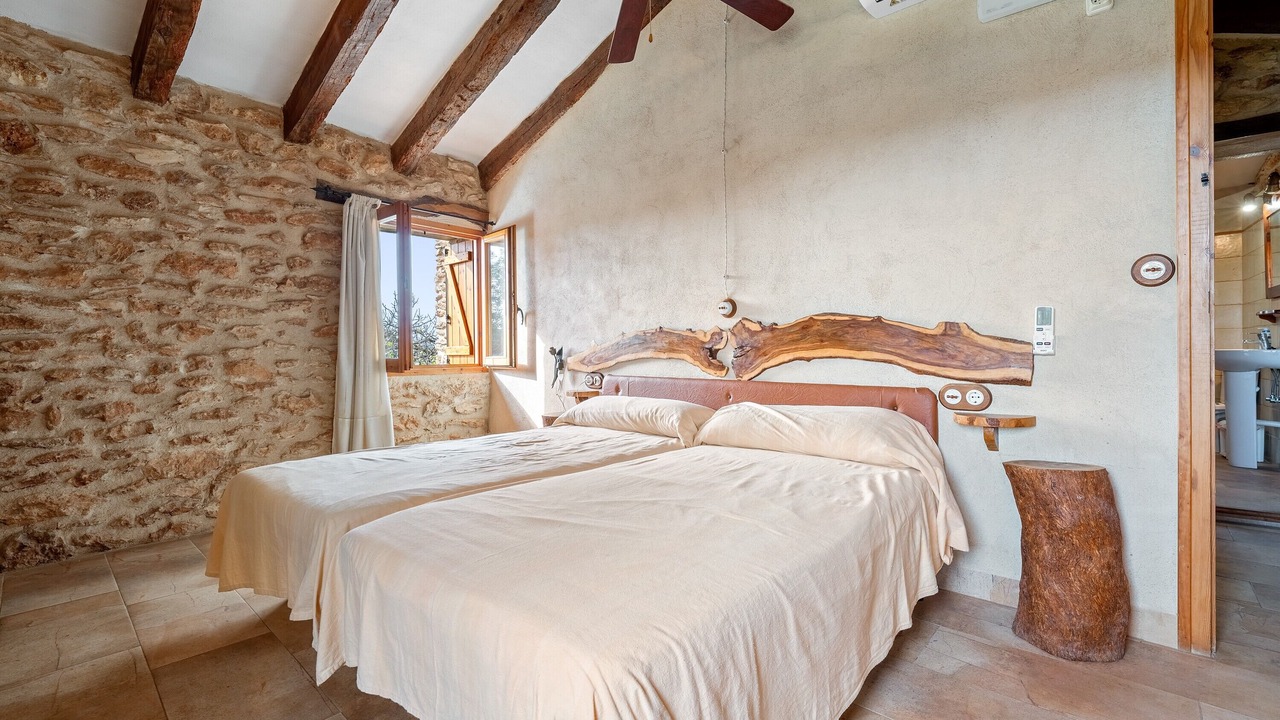 Photo of Bedroom in Masdenverge