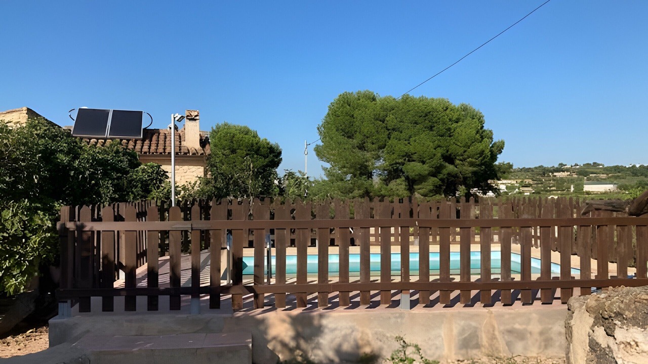 Photo of Outdoor in Masdenverge