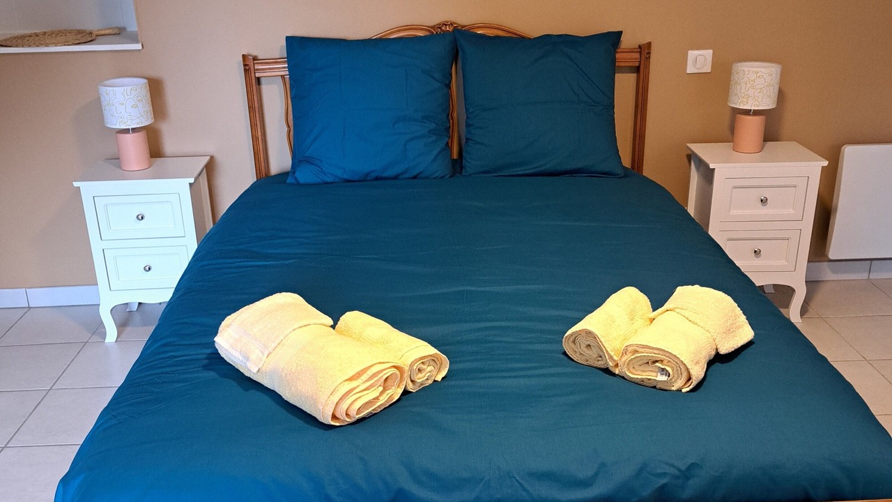 Photo of Bedroom in Almont-les-Junies