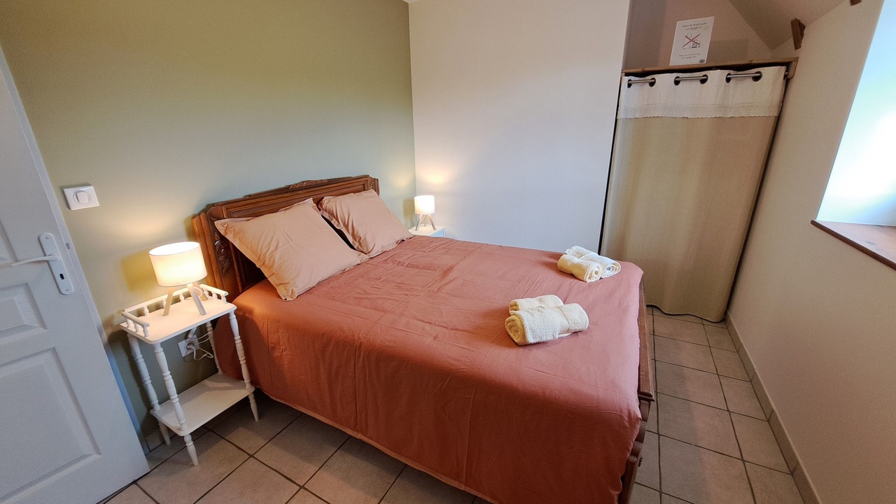Photo of Bedroom in Almont-les-Junies