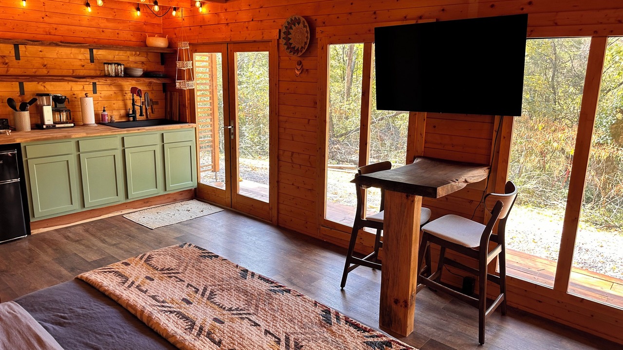 Photo of Bedroom in Scottsboro