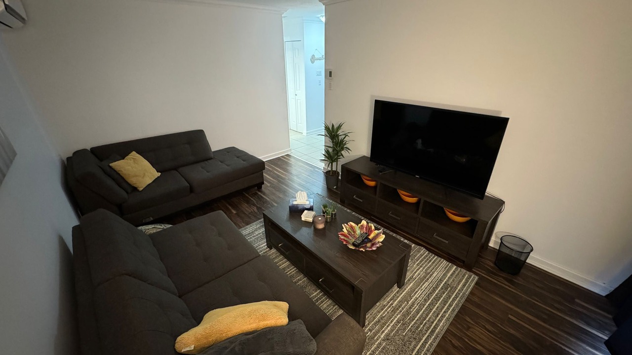 Photo of Livingroom in Laval