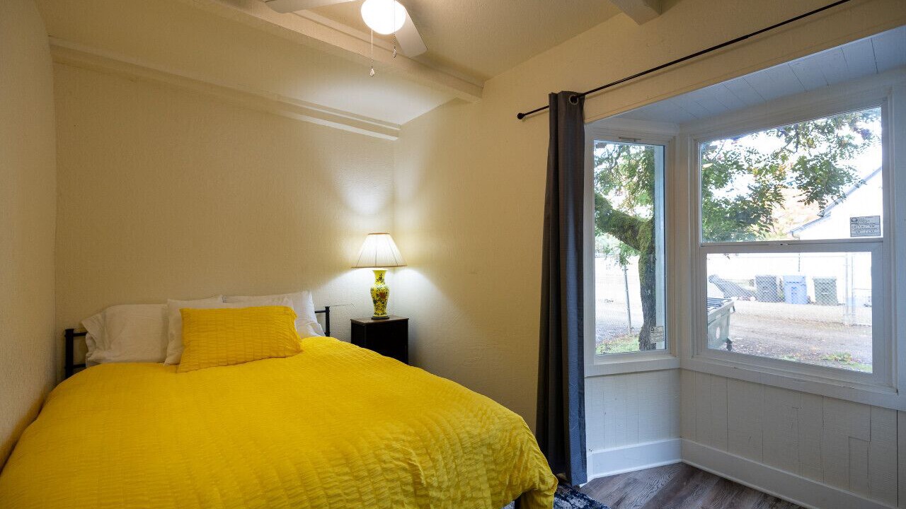 Photo of Bedroom in Market District
