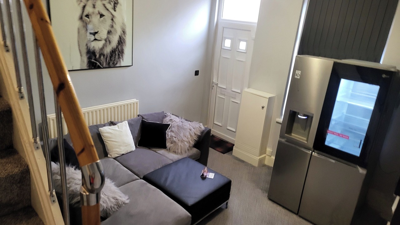 Photo of Bedroom in Burslem