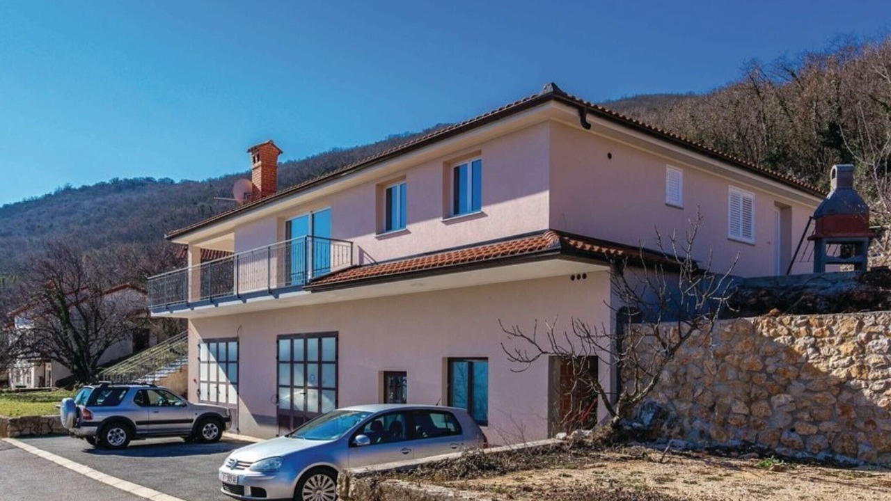 Photo of Outdoor in Martina