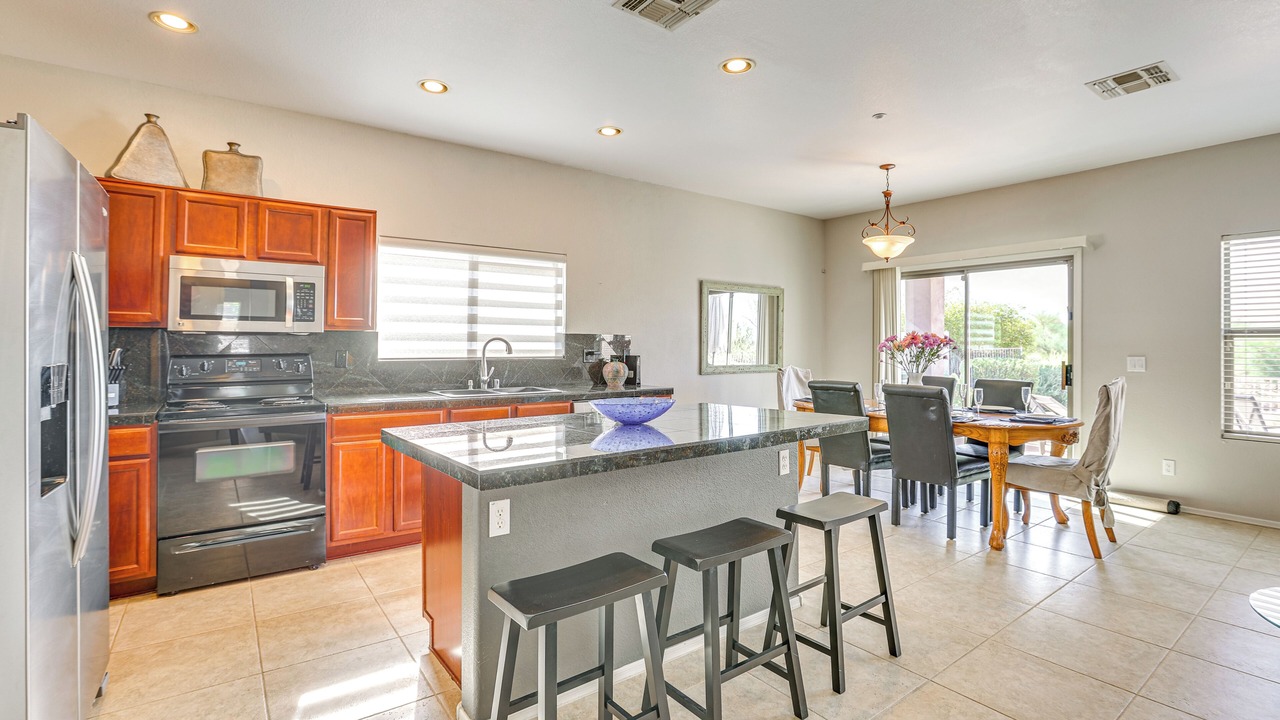 Photo of Kitchen in Legend Trail