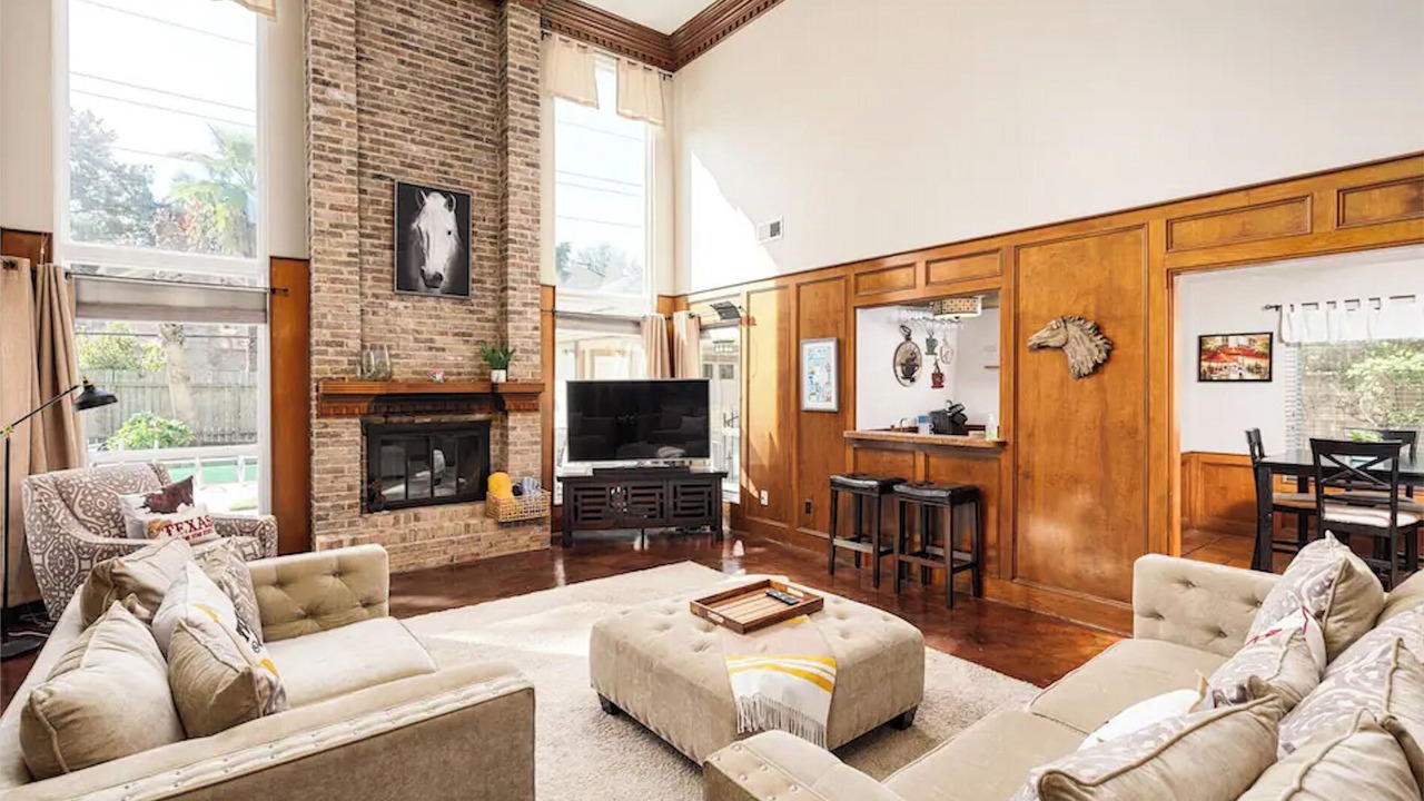 Photo of Livingroom in Houston