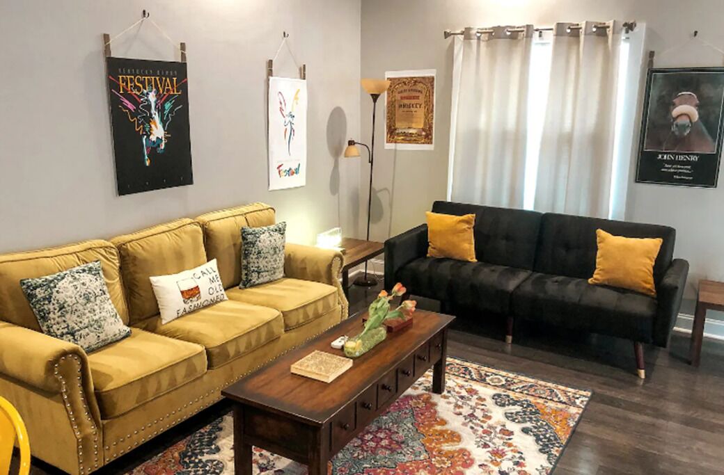 Photo of Livingroom in Smoketown Jackson