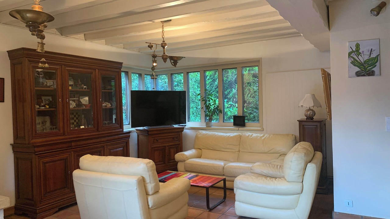 Photo of Livingroom in Clamart