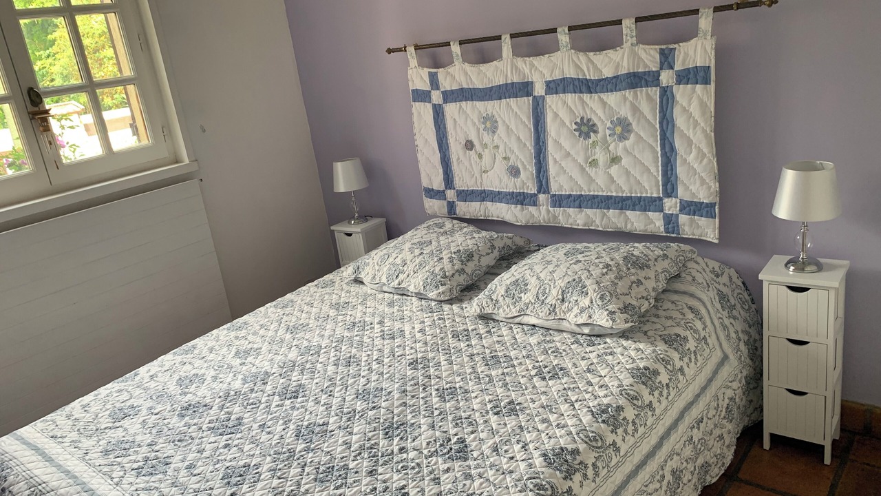 Photo of Bedroom in Clamart
