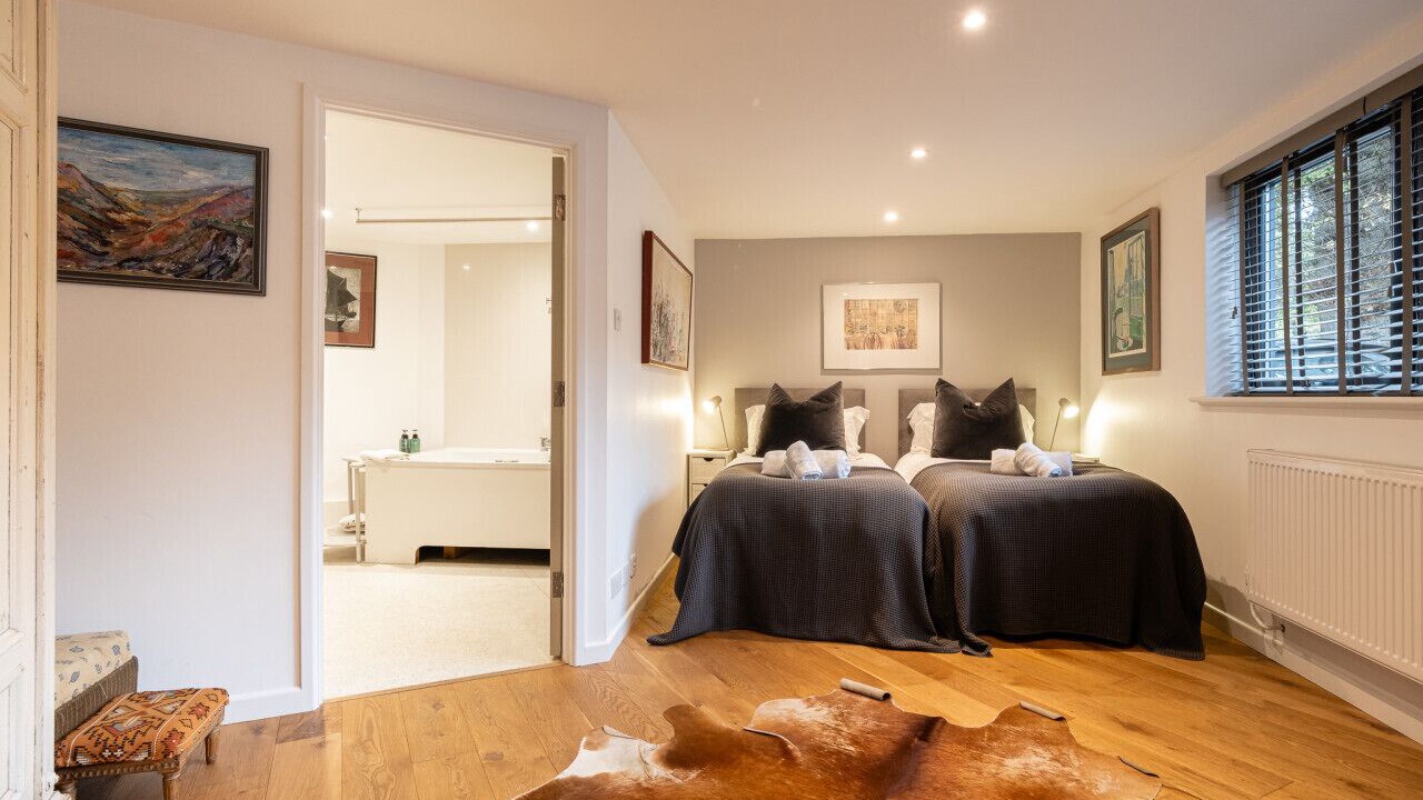 Photo of Bedroom in Birlingham