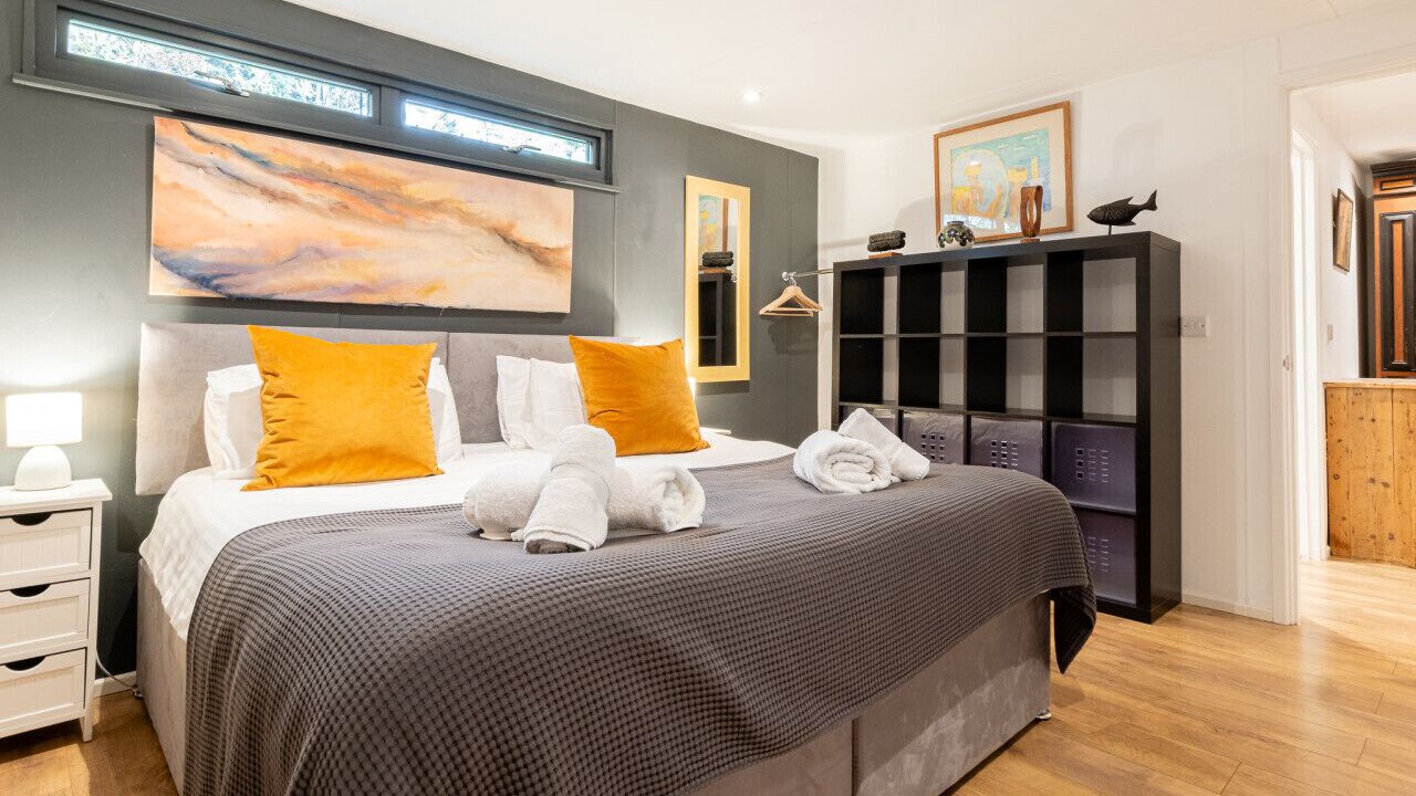 Photo of Bedroom in Birlingham