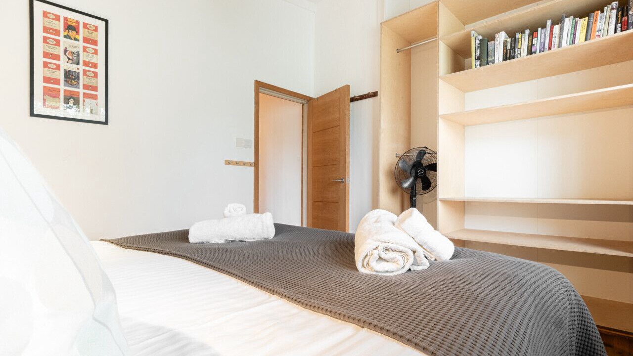 Photo of Bedroom in Birlingham