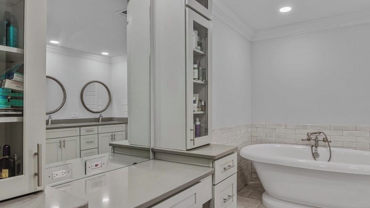 Photo of Bathroom in Highlands - Perkins