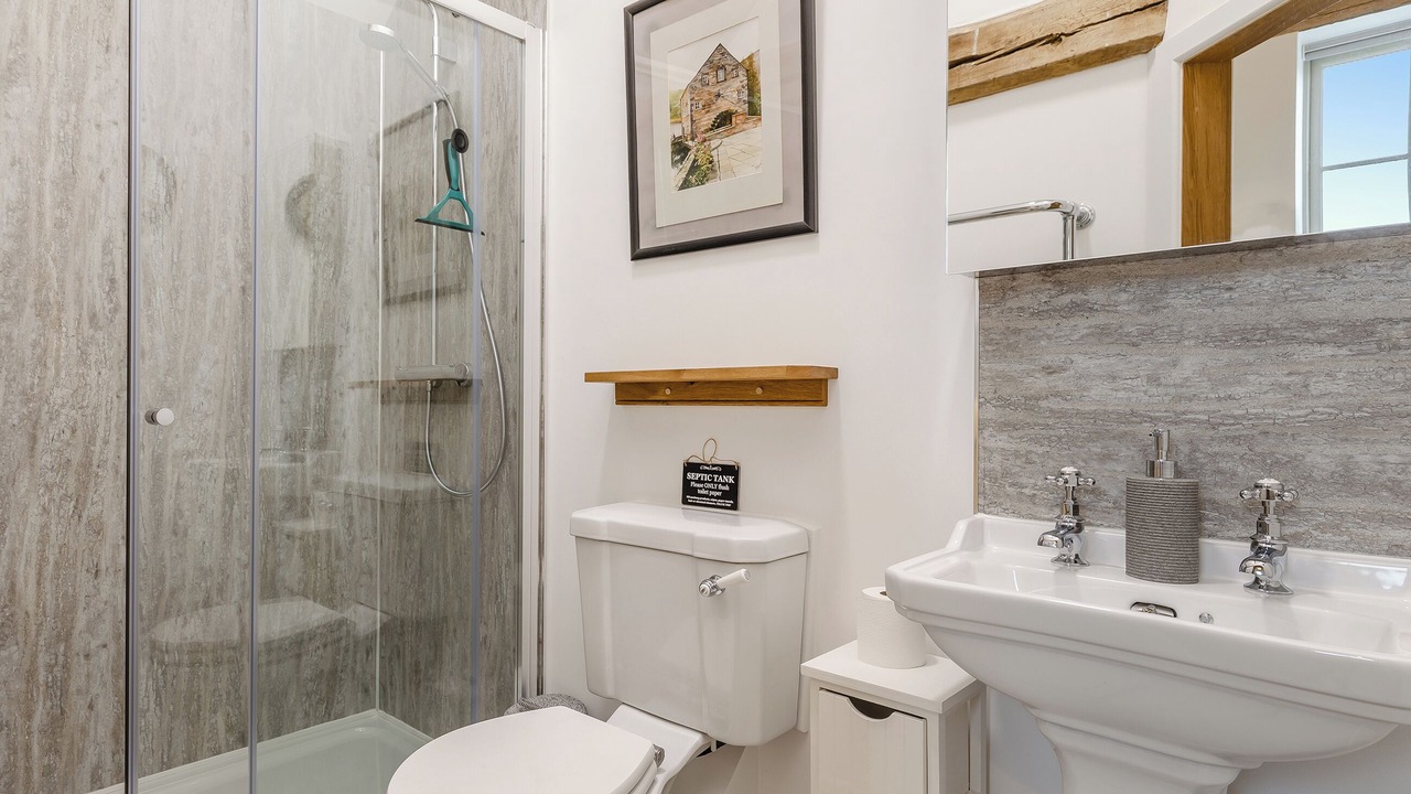 Photo of Bathroom in Cauldon