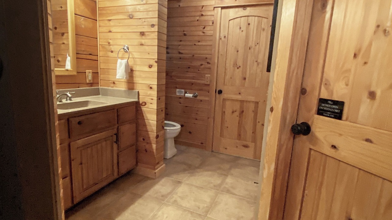 Photo of Bathroom in Eucha