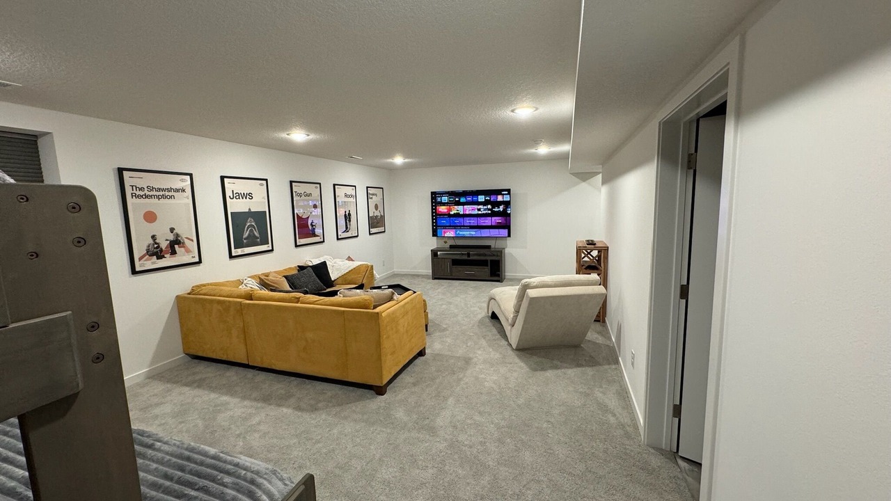 Photo of Livingroom in Cedar Falls
